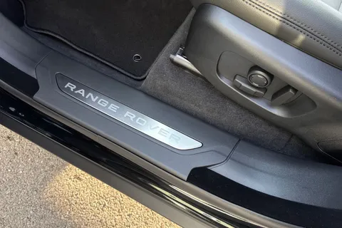 Land Rover Range Rover Velar 2.0 D200 MHEV Dynamic SE Auto 4WD Euro 6 (s/s) 5dr Thumbnail #41