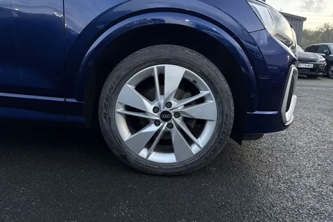 PY22AOP Audi Q2 S line 35 TFSI 150 PS 6-speed Thumbnail #11