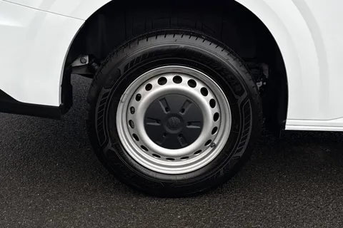 BV25SDX Volkswagen Transporter Commerce Plus 2.0 TDI 110 PS 6sp Manual Thumbnail #10