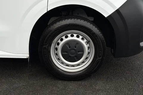BV25SDX Volkswagen Transporter Commerce Plus 2.0 TDI 110 PS 6sp Manual Thumbnail #11