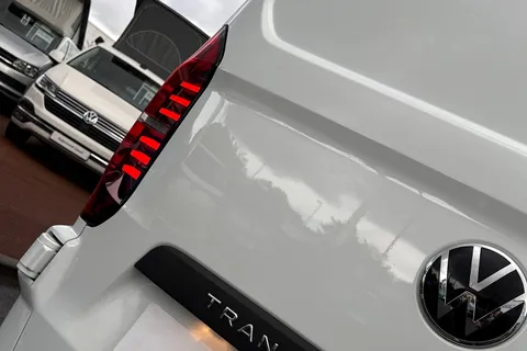 BV25SDX Volkswagen Transporter Commerce Plus 2.0 TDI 110 PS 6sp Manual Thumbnail #33