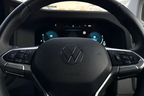 BV25SFJ Volkswagen Transporter Commerce Plus 2.0 TDI 110 PS 6sp Manual Thumbnail #59