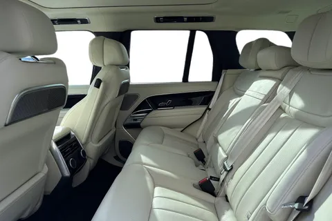 Land Rover Range Rover 3.0 P460e 38.2kWh Autobiography Auto 4WD Euro 6 (s/s) 5dr Thumbnail #5