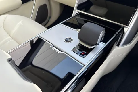 Land Rover Range Rover 3.0 P460e 38.2kWh Autobiography Auto 4WD Euro 6 (s/s) 5dr Thumbnail #17