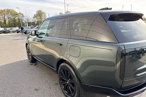 Land Rover Range Rover 3.0 P460e 38.2kWh Autobiography Auto 4WD Euro 6 (s/s) 5dr Thumbnail #26