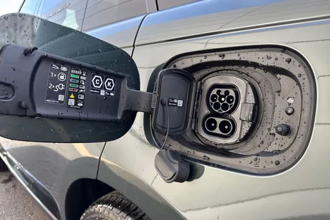 Land Rover Range Rover 3.0 P460e 38.2kWh Autobiography Auto 4WD Euro 6 (s/s) 5dr Thumbnail #35