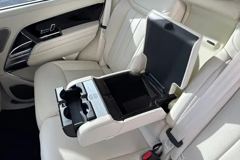 Land Rover Range Rover 3.0 P460e 38.2kWh Autobiography Auto 4WD Euro 6 (s/s) 5dr Thumbnail #38