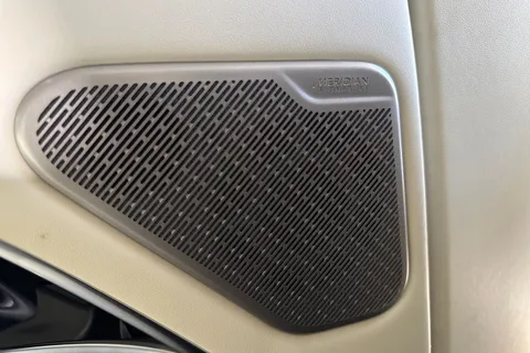 Land Rover Range Rover 3.0 P460e 38.2kWh Autobiography Auto 4WD Euro 6 (s/s) 5dr Thumbnail #40