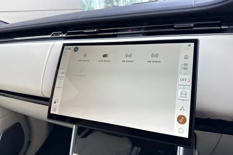 Land Rover Range Rover 3.0 P460e 38.2kWh Autobiography Auto 4WD Euro 6 (s/s) 5dr Thumbnail #52