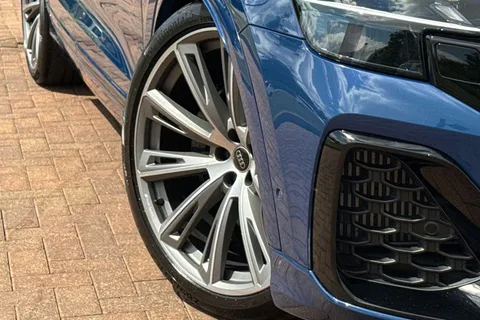 KY24TLZ Audi SQ8 SUV  Vorsprung TFSI  507 PS tiptronic Thumbnail #27