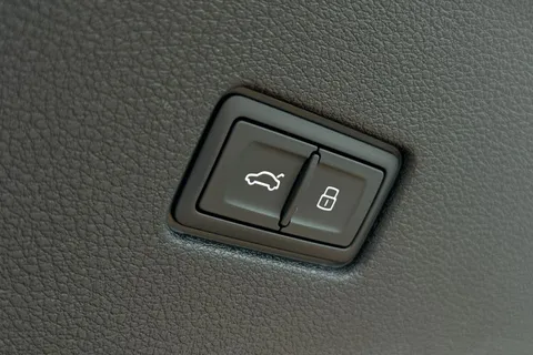 KY24TLZ Audi SQ8 SUV  Vorsprung TFSI  507 PS tiptronic Thumbnail #29