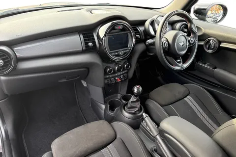 LG20ZHH Mini Hatch 1.5 Cooper Sport Euro 6 (s/s) 3dr Thumbnail #16