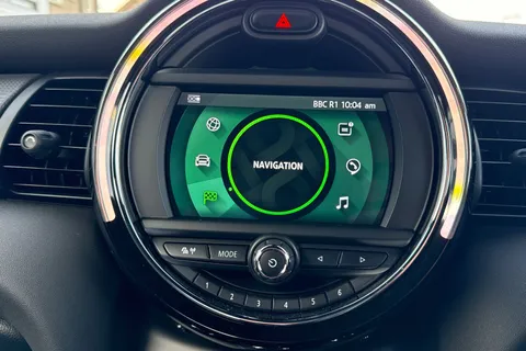 LG20ZHH Mini Hatch 1.5 Cooper Sport Euro 6 (s/s) 3dr Thumbnail #18