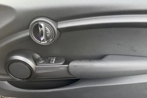 LG20ZHH Mini Hatch 1.5 Cooper Sport Euro 6 (s/s) 3dr Thumbnail #22