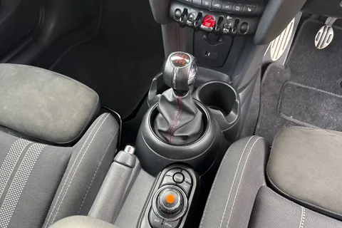 LG20ZHH Mini Hatch 1.5 Cooper Sport Euro 6 (s/s) 3dr Thumbnail #24