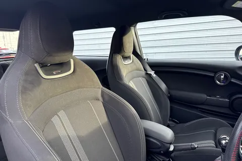 LG20ZHH Mini Hatch 1.5 Cooper Sport Euro 6 (s/s) 3dr Thumbnail #25