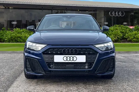  Audi A1 1.0 TFSI 30 Black Edition Sportback Euro 6 (s/s) 5dr Thumbnail #6