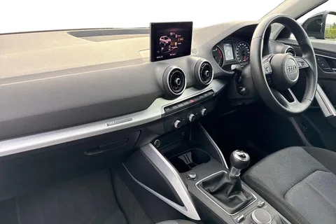 NA19YBS Audi Q2 1.0 TFSI 30 Sport Euro 6 (s/s) 5dr Thumbnail #9