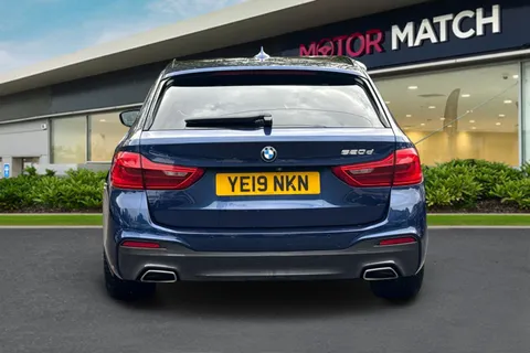 YE19NKN BMW 5 Series 2.0 520d M Sport Touring Auto Euro 6 (s/s) 5dr Thumbnail #5