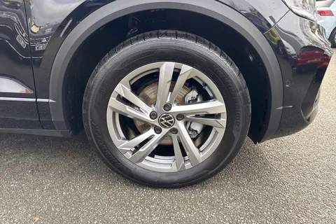 KT74ZGC Volkswagen T-Roc 1.5 TSI R-Line 5dr DSG | Heated Seats |  Rear Camera Thumbnail #14