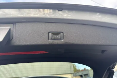 26 of 55 for Audi Q4 e-tron 35 S line Auto 5dr 55kWh