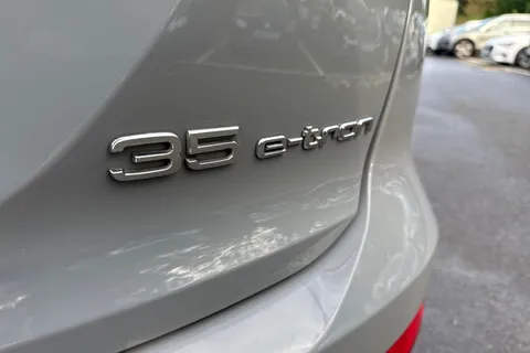 50 of 55 for Audi Q4 e-tron 35 S line Auto 5dr 55kWh
