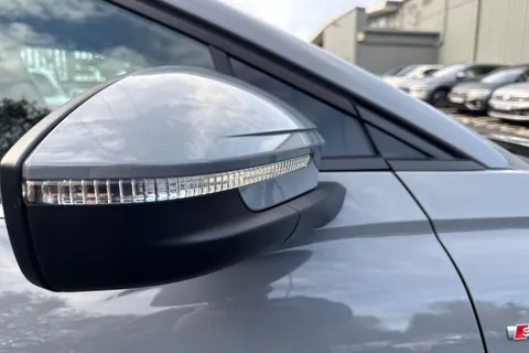 51 of 55 for Audi Q4 e-tron 35 S line Auto 5dr 55kWh