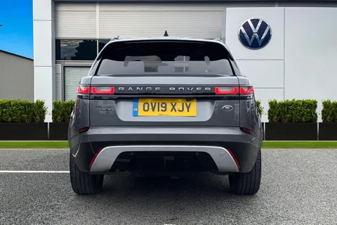 OV19XJY Land Rover Range Rover Velar 2.0 D240 R-Dynamic HSE Auto 4WD Euro 6 (s/s) 5dr Thumbnail #5
