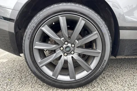 OV19XJY Land Rover Range Rover Velar 2.0 D240 R-Dynamic HSE Auto 4WD Euro 6 (s/s) 5dr Thumbnail #14
