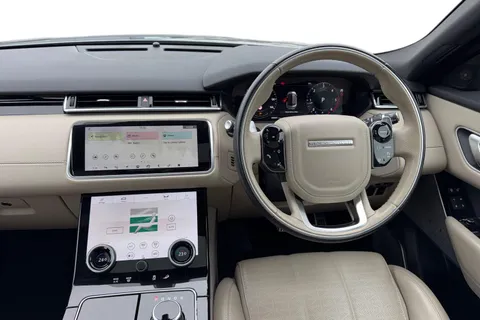 OV19XJY Land Rover Range Rover Velar 2.0 D240 R-Dynamic HSE Auto 4WD Euro 6 (s/s) 5dr Thumbnail #19