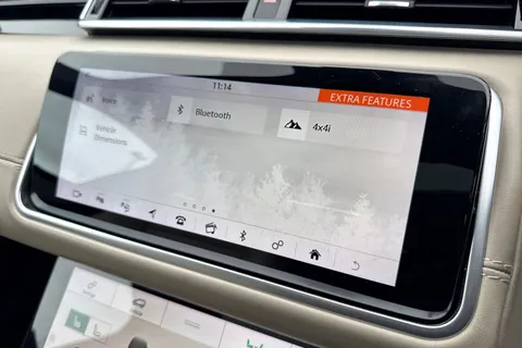 OV19XJY Land Rover Range Rover Velar 2.0 D240 R-Dynamic HSE Auto 4WD Euro 6 (s/s) 5dr Thumbnail #55