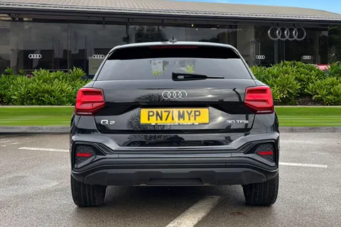 PN71MYP Audi Q2 Black Edition 30 TFSI 110 PS 6-speed Thumbnail #5