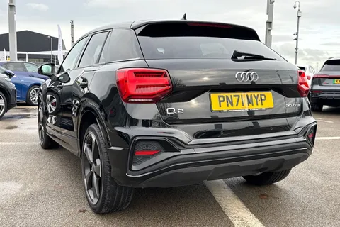 PN71MYP Audi Q2 Black Edition 30 TFSI 110 PS 6-speed Thumbnail #8