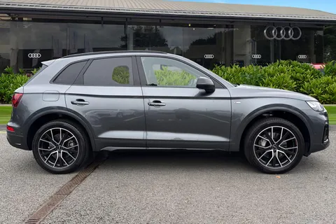 KS24WZT Audi Q5 Black Edition 50 TFSI e quattro 299 PS S tronic Thumbnail #4