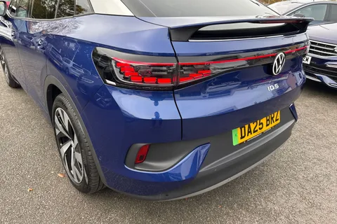 DA25BRZ Volkswagen ID.5 128kW Max Pro 77kWh 5dr Auto | Heat Pump | Rear View Camera | Heated Seats Thumbnail #8