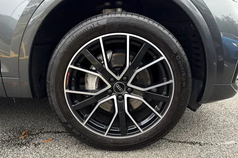 KS24WZT Audi Q5 Black Edition 50 TFSI e quattro 299 PS S tronic Thumbnail #10