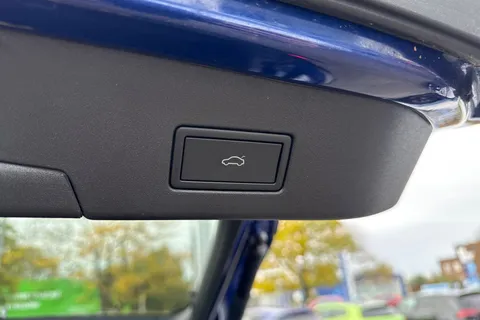 DA25BRZ Volkswagen ID.5 128kW Max Pro 77kWh 5dr Auto | Heat Pump | Rear View Camera | Heated Seats Thumbnail #30