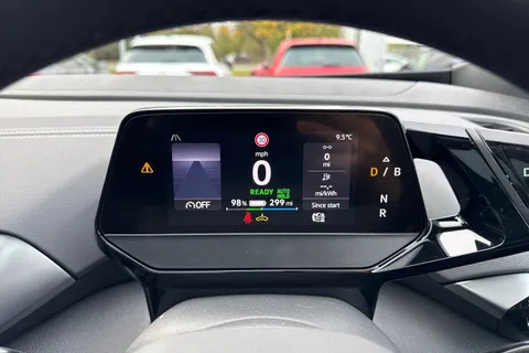 DA25BRZ Volkswagen ID.5 128kW Max Pro 77kWh 5dr Auto | Heat Pump | Rear View Camera | Heated Seats Thumbnail #36