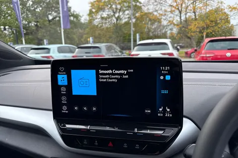 DA25BRZ Volkswagen ID.5 128kW Max Pro 77kWh 5dr Auto | Heat Pump | Rear View Camera | Heated Seats Thumbnail #40