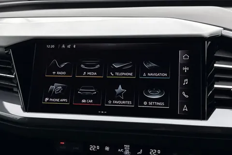 31 of 61 for Audi Q4 e-tron Q4 Sportback S line 45 e-tron 210,00 kW