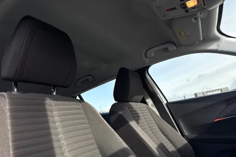 24 of 65 for PEUGEOT 2008 Active Premium Ptech 1.2 PureTech Active Premium Euro 6 (s/s) 5dr