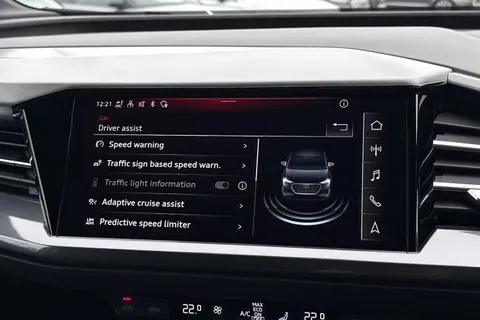 36 of 61 for Audi Q4 e-tron Q4 Sportback S line 45 e-tron 210,00 kW