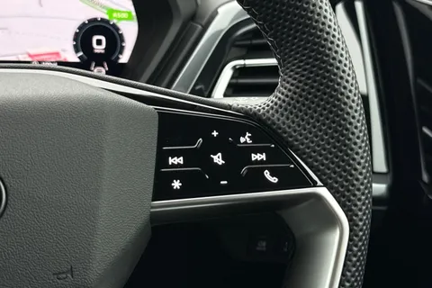 39 of 61 for Audi Q4 e-tron Q4 Sportback S line 45 e-tron 210,00 kW