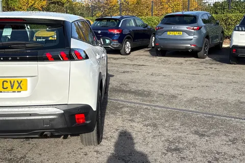 34 of 65 for PEUGEOT 2008 Active Premium Ptech 1.2 PureTech Active Premium Euro 6 (s/s) 5dr