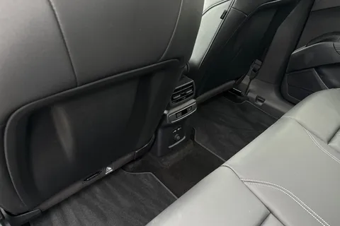 46 of 61 for Audi Q4 e-tron Q4 Sportback S line 45 e-tron 210,00 kW