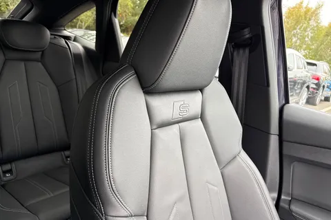 55 of 61 for Audi Q4 e-tron Q4 Sportback S line 45 e-tron 210,00 kW