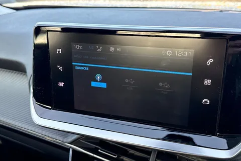 45 of 65 for PEUGEOT 2008 Active Premium Ptech 1.2 PureTech Active Premium Euro 6 (s/s) 5dr