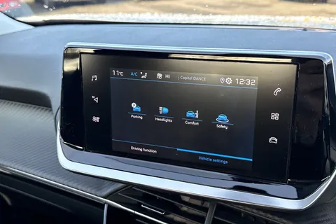 49 of 65 for PEUGEOT 2008 Active Premium Ptech 1.2 PureTech Active Premium Euro 6 (s/s) 5dr