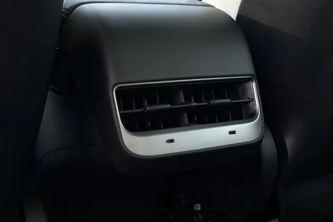 SK70YJV Tesla Model 3 (Dual Motor) Performance Auto 4WDE 4dr (Performance Upgrade) Thumbnail #31