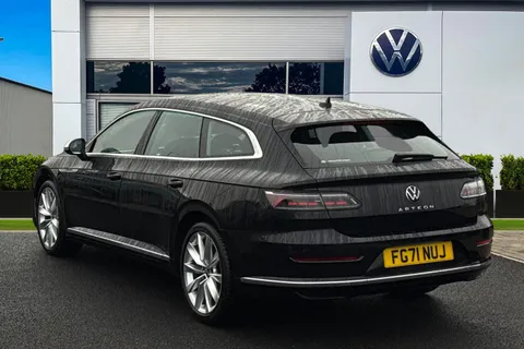 FG71NUJ Volkswagen Arteon Arteon Shooting Brake Elegance 2.0 TDI 150PS 7-Speed DSG 5 Door Thumbnail #3